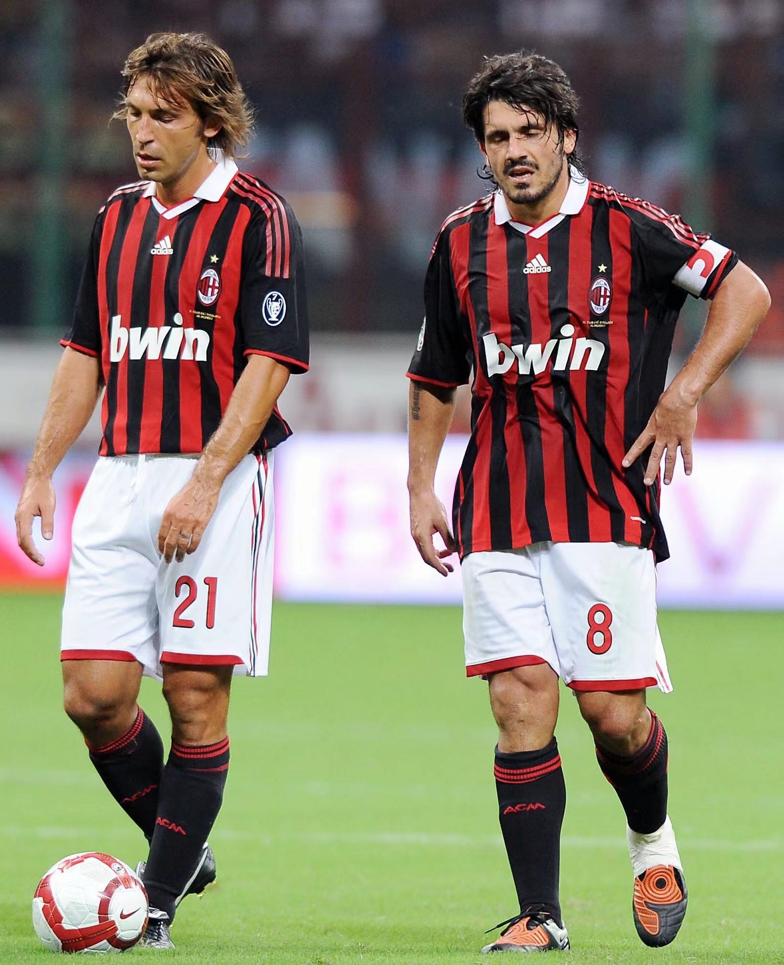 齐沃：我们不会怀疑劳塔罗的重要性，我和他每天都拥抱（齐沃：劳塔罗的重要性不容置疑，我每天都与他拥抱）