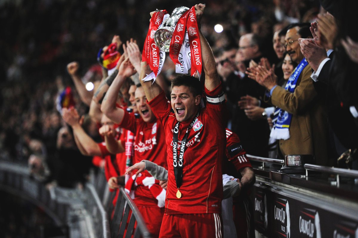 李璇：有个球队主帅最快明天官宣，下赛季应该能换个活法（李璇爆料：某队新帅最快明日官宣，下赛季或迎新气象）