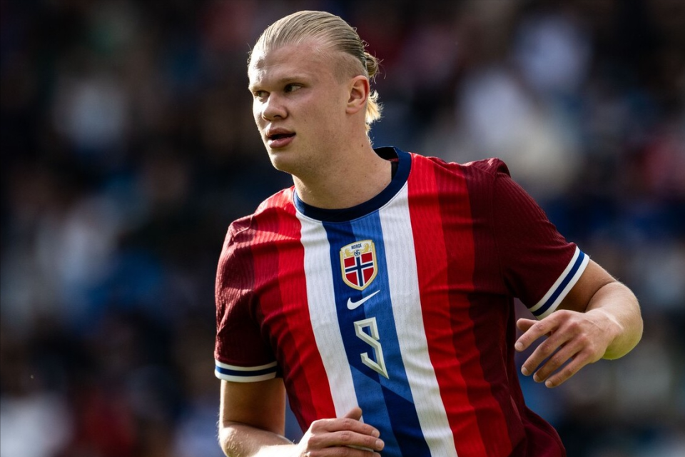 世体列阿隆索接班人：阿贝洛亚、劳尔在列，索拉里二进宫？（世体盘点阿隆索潜在接任者：阿贝洛亚、劳尔入选，索拉里或再度回归？）