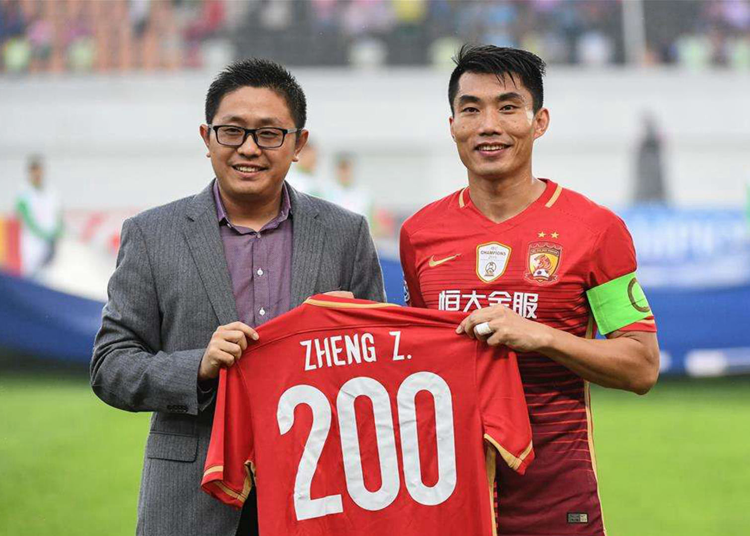 掘金末节爆发约基奇独揽三双（掘金末节发力，约基奇轰下三双）