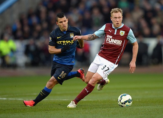 北青：国足最早明年1月在南方集训，30岁以上球员大多将淡出（北青：国足最快明年1月赴南方集训，30岁以上球员将大幅减少入选）