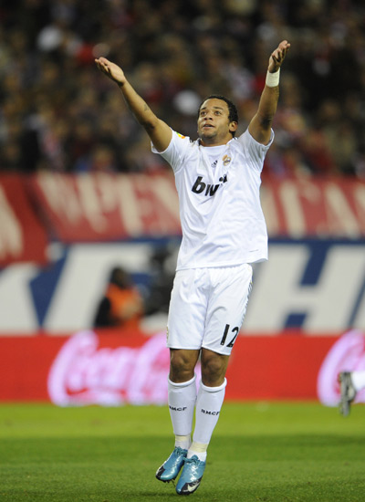 电讯报：切尔西准备借夏窗继续补强中场，为恩佐，凯塞多减负（电讯报：切尔西今夏将继续引援补强中场，减轻恩佐与凯塞多负担）