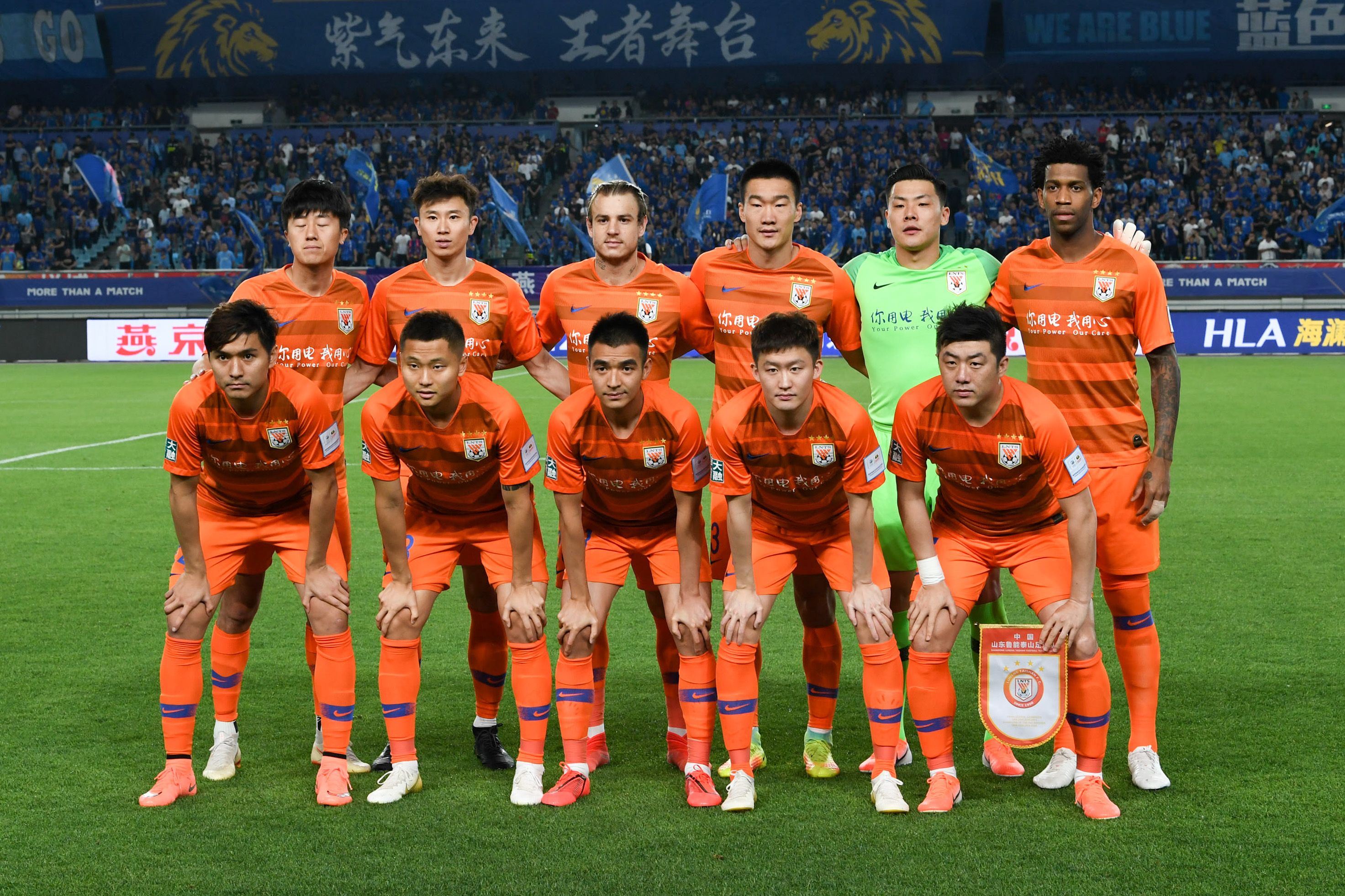 欧文快攻上篮制胜（欧文快下上篮锁定胜局）