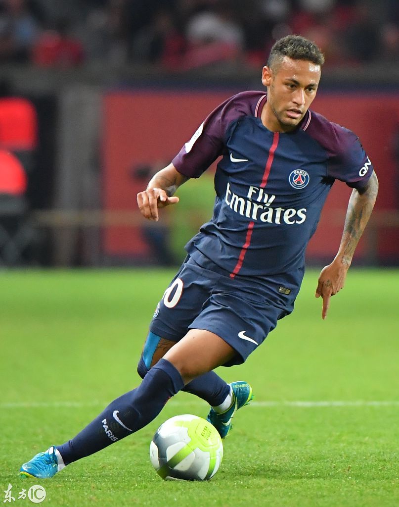 阿斯：克里斯滕森预计伤缺4-5个月，可能提前告别本赛季（阿斯报：克里斯滕森预计伤停4至5个月，或提前结束本赛季）